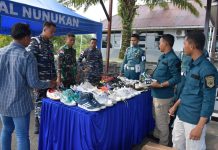 Penyelundupan Sepatu Bekas dari Tawau Digagalkan, Puluhan Pasang Merek Ternama Disita