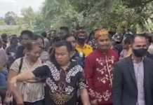 Handriani Jadi Caleg, Andalkan Jaringan PT HMI Kegiatan sosial caleg Partai Gerindra, Handriani.