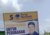 Bawaslu Barito Utara Copot Baliho, Spanduk, dan Poster Caleg Langgar Aturan Penertiban APK caleg di Barito Utara.
