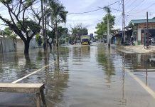 Banjir, Jalan Pramuka Muara Teweh Ditutup Sementara
