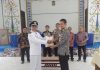 Pj Bupati Barito Utara Tanda Tangani SK, Didi Rosell Kembali Duduki Kursi Kades Linon Besi II