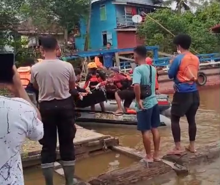 Mayat Korban Ferry Karam di Barito Utara Ditemukan
