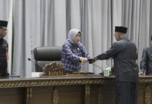 Lima Fraksi DPRD Kabupaten Barito Utara Sampaikan Pemandangan Umum Terhadap Pelaksanaan APBD 2023
