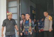 Ketua DPRD Mura Bebei Hadiri Penyambutan Kejari Murung Raya