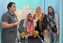 Srikandi DPRD Murung Raya Bantu Warga Penderita Tumor