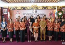 Asisten I Sekda Mura Buka Pelatihan Public Speaking