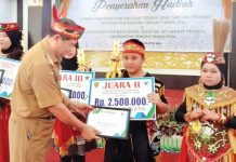 Pelajar SDN Beriwit 7 Murung Raya Juara Dua Lomba Bertutur Tingkat Provinsi Kalteng