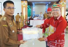 Pemkab Mura Lepas Dua Pejabat Purna Tugas