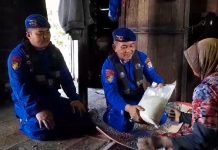 Ditpolairud Berikan Bansos kepada Warga DAS Mentaya, Bukti Polri Hadir di Tengah Warga