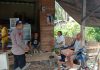 Personel Ditpolairud Sambang Desa dan Silaturahmi dengan Warga Pulang Pisau