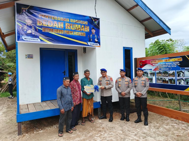 Ditpolairud Polda Kalteng Peduli ; Sediakan Rumah Layak Huni Buat Warga Kotim