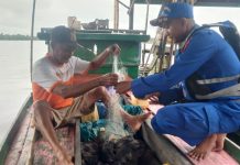 Ditpolairud Polda Kalteng KRYD Patroli dan Cek Alat Nelayan di DAS Kumai