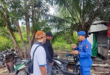 Ditpolairud Polda Kalteng KRYD Peringatkan Para Nelayan di DAS Kumai Jangan Pakai Pola Destructive Fishing