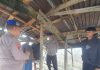 Personel Ditpolairud Sampaikan Pesan Kamtibmas kepada Masyarakat Pesisir Pegatan Hilir