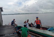 Ditpolairud Gencar Laksanakan Polmas Perairan Di DAS Kahayan Bahaur