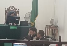 Terdakwa Deden : Anak masih kecil dan saya tumpuan mencari nafkah, Penasehat Hukum Mohon Tiga Kliennya Dinyatakan Tak Bersalah, Dibebaskan dari Dakwaan