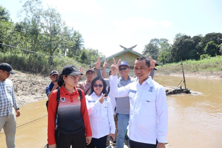 Paslon Jimmy – Inriaty Disambut Meriah Warga Sikui