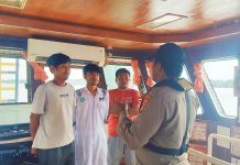 Ditpolairud Polda Kalteng Cek Dokumen dan Alat Keselamatan Kapal di DAS Mentaya