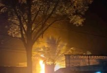 Rumah Dinas Kepala SDN Lemo II, Barito Utara, Tanpa Penghuni Terbakar