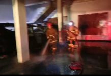 Kebakaran di Desa Bintang Ninggi II ; Ruko, Pajero, dan Motor Hangus