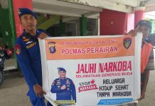Personel Ditpolairud Polda Kalteng Imbau Masyarakat Jauhi Narkoba
