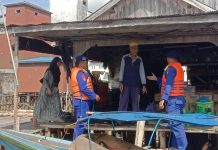 Personel Ditpolairud Amankan Wilayah Pesisir Lewat Pesan Kamtibmas