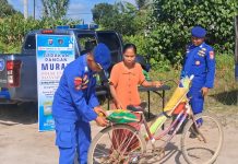 Sinergi Ditpolairud Polda Kalteng-Bulog, Gerakan Pangan Murah Diserbu Masyarakat Desa Bepanggang Raya