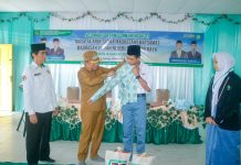 Wabup Rahmanto Serahkan Bantuan Peralatan Sekolah Lengkap
