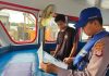Kapal Ditpolairud Polda Kalteng Patroli dan Periksa Surat Berlayar