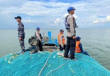 Gabungan Tim SAR Termasuk Ditpolairud Cari Korban Tenggelam di DAS Jelai