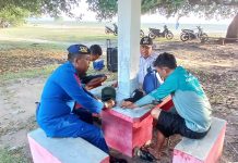 Personel Ditpolairud Sambang Warga Kampung Keramat, Kamtibmas Dijamin Aman