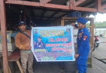 Ditpolairud Polda Kalteng dan Masyarakat Seruyan Komit Jaga Sungai Bersih dari Sampah