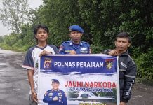 Polmas Ditpolairud Polda Kalteng, Jauhkan Warga DAS Kumai dari Narkoba
