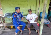 Ditpolairud Tingkatkan Kesadaran Hukum Warga Desa Nelayan Binaan di Muara Teweh 