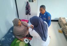 Klinik Terapung Terobosan Ditpolairud Polda Kalteng Layani Kesehatan Masyarakat DAS Mentaya