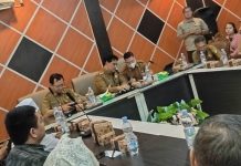 Bupati Barito Utara Pastikan Tersedia Dana Dukung Pelebaran Jalan Muara Teweh dan Ganti Rugi