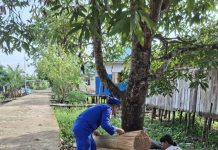 Polisi Penolong Masyarakat : Pelayanan Prima di Tengah Kesulitan