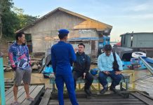 Personel Ditpolairud Rangkul Warga DAS Barito Melawan dan Menyetop Peredaran Narkoba