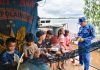 Kapal Polisi XVIII-2006 Ditpolairud Sediakan Buku Bacaan Gratis Bagi Anak Pesisir