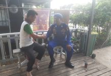 Polisi Penolong Masyarakat : Penegak Hukum Sekaligus Sahabat