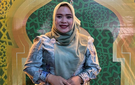 Dina-Maulidah