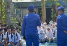 Kunjungan Belajar Luar Sekolah SMAN-1 Kumai, Siswa Ingin Tahu Seluk-Beluk Ditpolairud