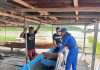 Personel Ditpolairud Sampaikan Pesan Kamtibmas kepada Masyarakat Pesisir di Buntok