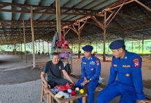 Sambangi Warga, Personel Ditpolairud Pererat Silaturahmi dan Sampaikan Pesan Kamtibmas
