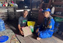 Berbagi Kasih, Ditpolairud Polda Kalteng Salurkan Bansos Sembako kepada Masyarakat Buntok