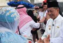 Pemkab Mura Sambut Haru Kepulangan Jemaah Haji dari Tanah Suci