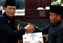 Pemkab Murung Raya Serahkan Rancangan KUA-PPAS APBD 2027 ke DPRD