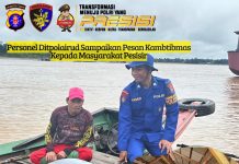 Sambangi Masyarakat, Personel Ditpolairud Sampaikan Pesan Kamtibmas di Pesisir Buntok Seberang