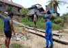 Personel Ditpolairud Polda Kalteng Ajak Masyarakat Teweh Jaga Kelestarian Sungai Barito