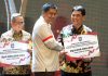 Barito Utara Tertinggi Cetak Penurunan Pengangguran se-Kalimantan, Bupati Shalahuddin Dapat Penghargaan